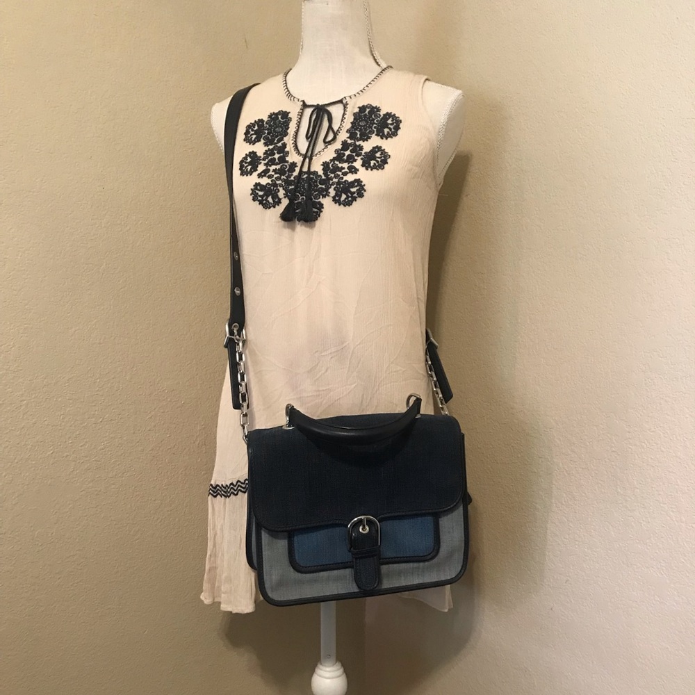 Michael Kors Bag EUC with tags not attached.